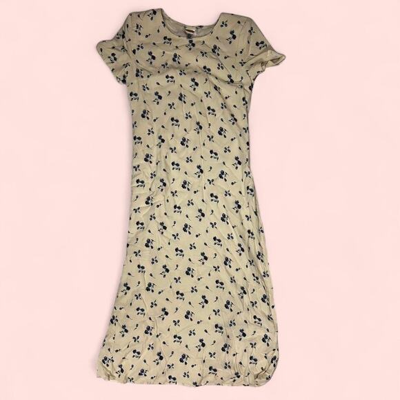 Butter yellow and blue floral - Picture 1 of 6